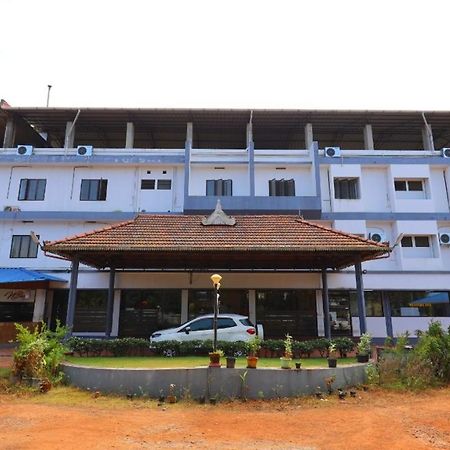 Kukuresidency Hotel Wadakkanchery Luaran gambar