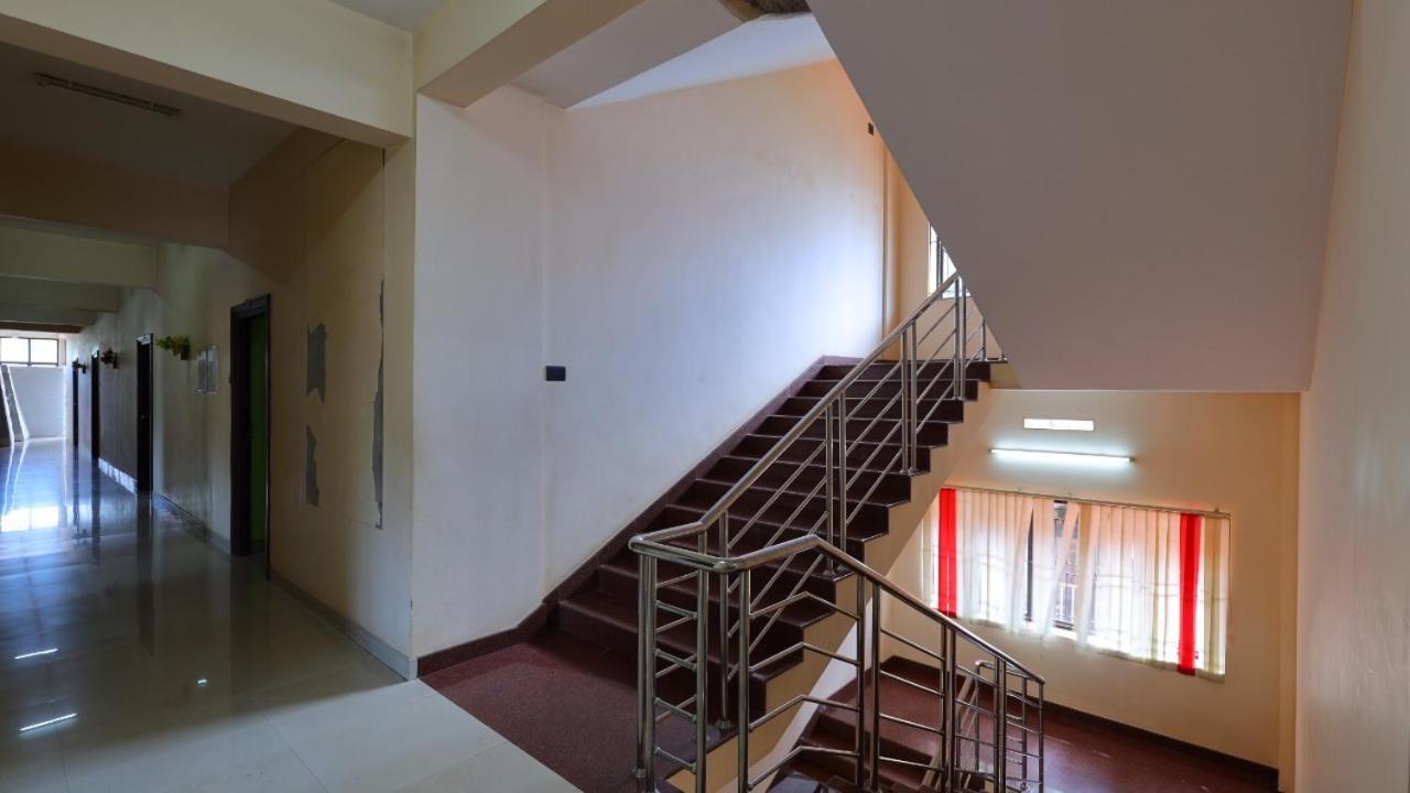 Kukuresidency Hotel Wadakkanchery Luaran gambar